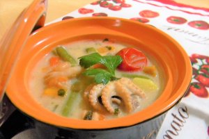 Supa cu fructe de mare