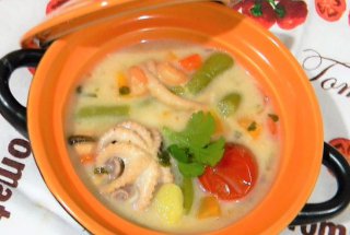 Supa cu fructe de mare