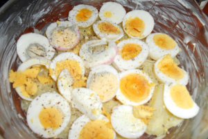 Aperitiv cartofi gratinati cu parmezan