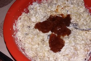 Paste cu branza dulce si stafide la cuptor