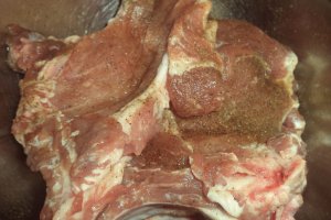 Ceafa la cuptor aromatizata cu ulei de trufe
