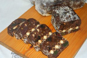 Salam de biscuiţi, reţetă adaptata