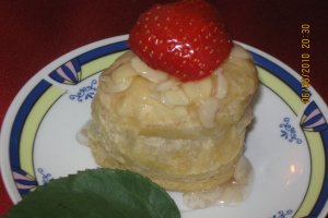 Mini tarte cu aluat frantuzesc