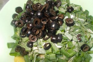 Salata orientala cu avocado