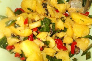 Salata orientala cu avocado