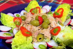 Salata cu ton afumat