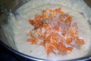 Vafe-Gaufres sarate cu morcovi si carne de pui