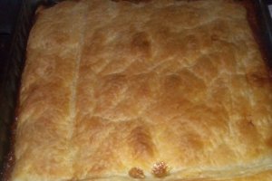 Desert tarta cu mere si caramel