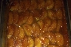 Desert tarta cu mere si caramel
