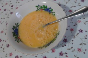 Aperitiv frittata cu sparanghel