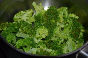Budinca de broccoli si branza la cuptor