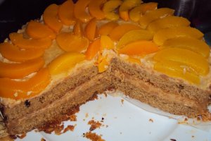 Desert tort cu crema de caramel