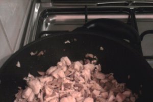 Piure de cartofi cu sos de carne de pui si ciuperci