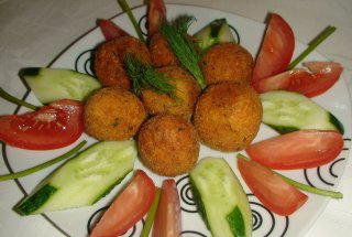 Bulete de cascaval cu marar