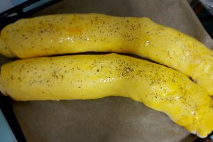 Aperitiv rulada cu sunca, cascaval si mazare