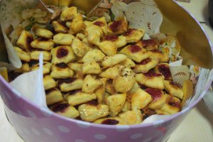 Aperitiv biscuiti asortati de casa