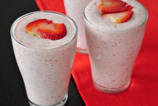 Smoothie de capsuni