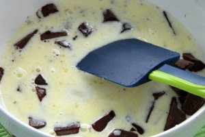 Desert tort pralinat cu trufe