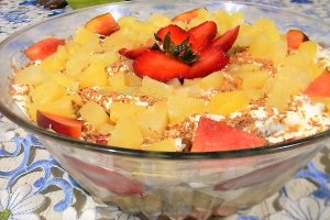 Desert cu piscoturi si panettone