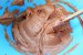 Desert tort cu crema de ciocolata, capsuni si bezele-2