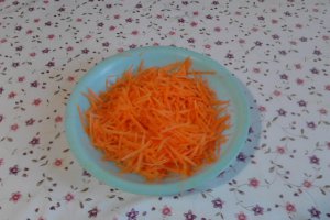 Ceafa de porc la gratar cu legume