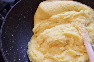 Ciulama de pui cu ciuperci