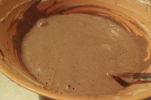 Desert prajitura bicolora cu cirese