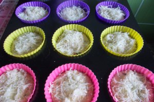 Aperitiv briose sarate