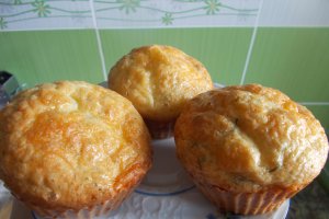 Aperitiv briose sarate