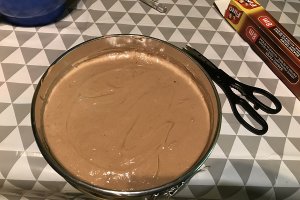 Desert tort de ciocolata si capsuni