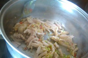 Arroz con pollo (orez cu pui)