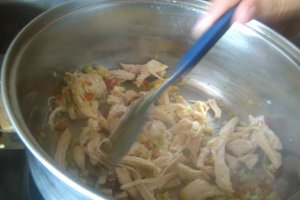 Arroz con pollo (orez cu pui)