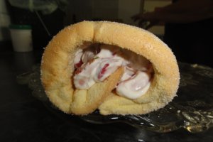 Desert Swiss Roll-Rulada cu capsuni