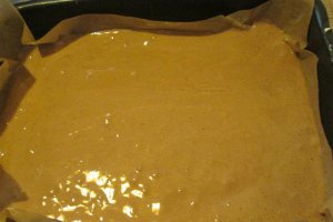 Desert prajitura cu crema de ciocolata