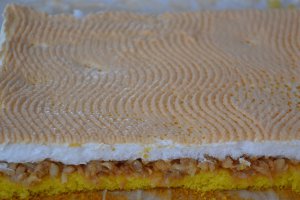Desert prajitura cu mere si bezea