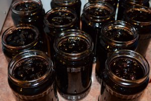 Dulceata de cirese negre