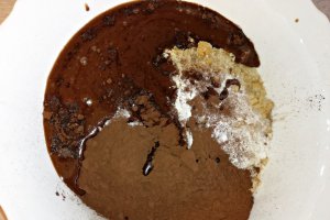 Salam de biscuiţi, reţetă cu unt