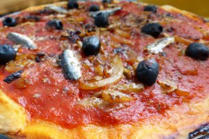 Piscialandrea / Tarta cu ansoa italiana