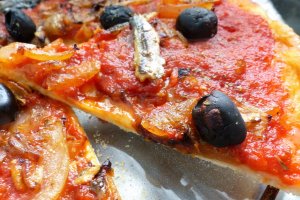 Piscialandrea / Tarta cu ansoa italiana