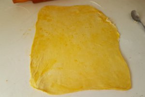 Desert cremes cu aluat de casa - ca la mama acasa
