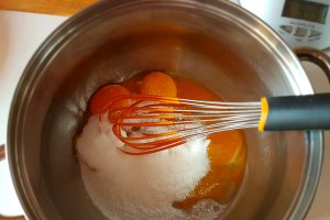 Desert cremes cu aluat de casa - ca la mama acasa