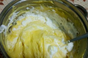 Desert cremes cu aluat de casa - ca la mama acasa