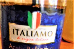 Aperitiv ciuperci umplute cu branzeturi