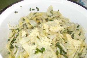 Trufandale - Pastai prajite, cu usturoi si mamaliguta