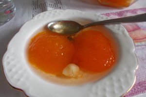 Dulceata de caise