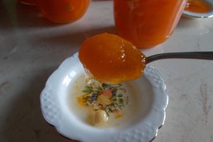 Dulceata de caise