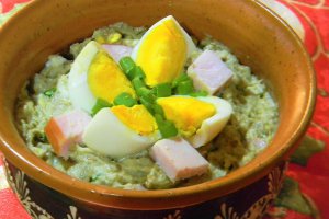 Salata de vinete cu oua fierte