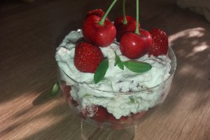 Salata de fructe