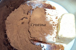 Desert negresa cu caise