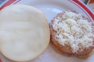 Aperitiv friganele cu cascaval